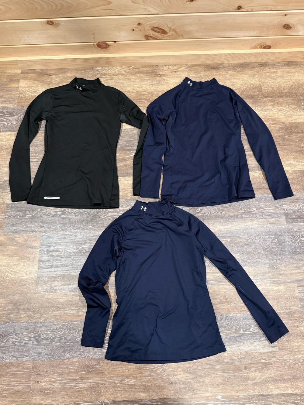 Under Armour ColdGear Mock Neck Long Sleeve Base Layer - set of 3, Med